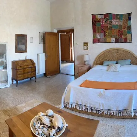 La Palazzina Bed & Breakfast
